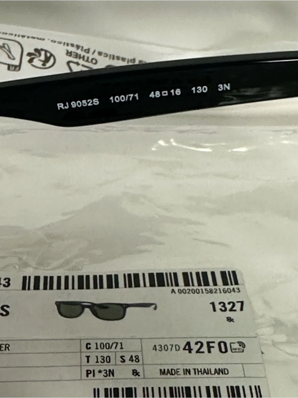Ray-Ban New Wayfarer Junior  RB9052